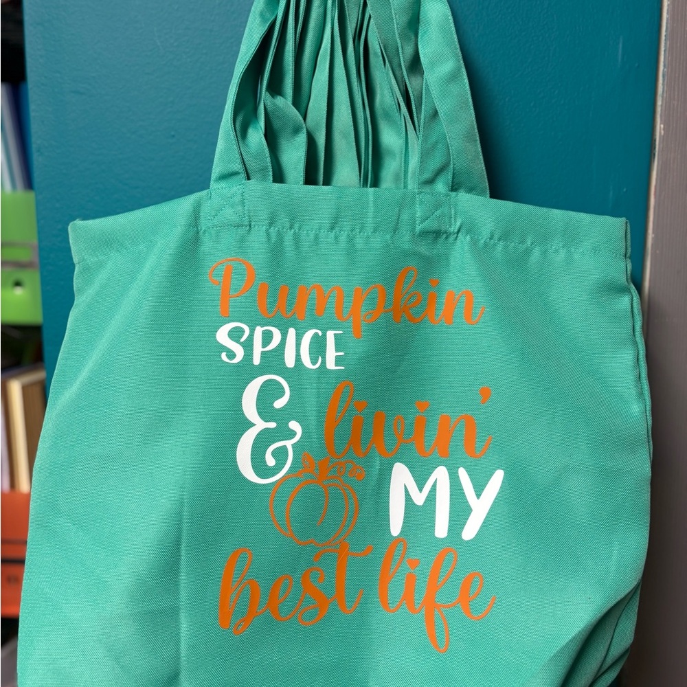 Set of 8 fall themed reusable bags
